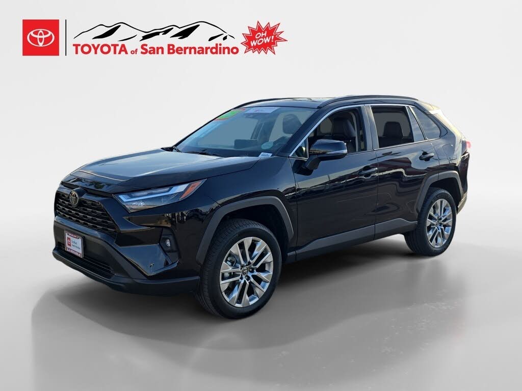 2025 Toyota RAV4 XLE Premium FWD