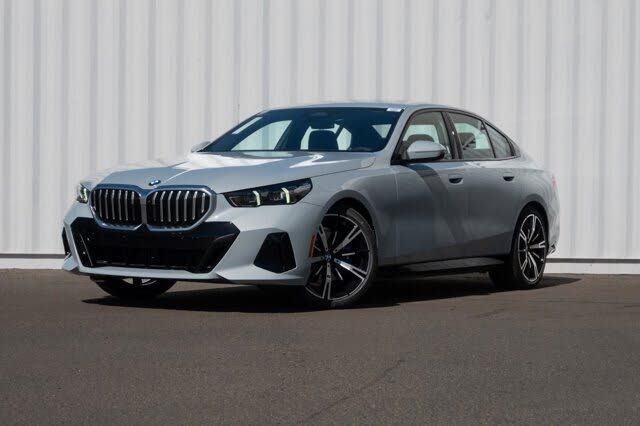 2026 BMW 5 Series 530i xDrive