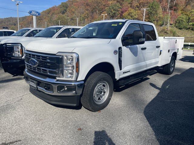 2026 Ford F-350 Super Duty Chassis