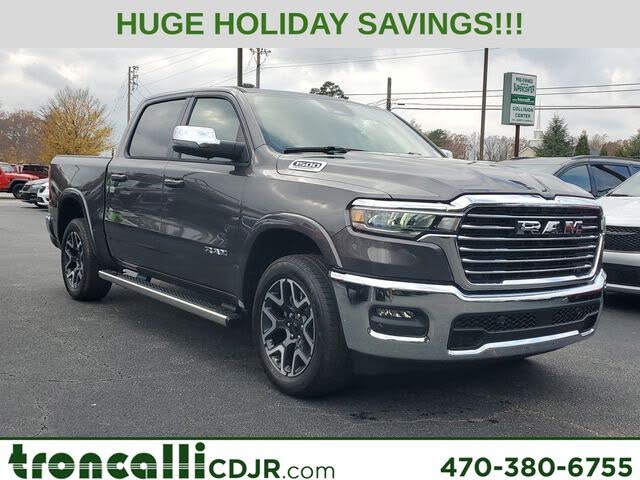 2026 RAM 1500 Laramie Crew Cab 4WD