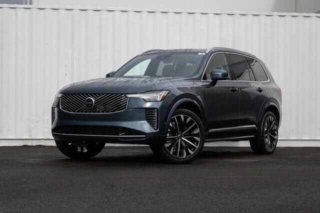 2026 Volvo XC90 B6 Plus 6-Passenger AWD