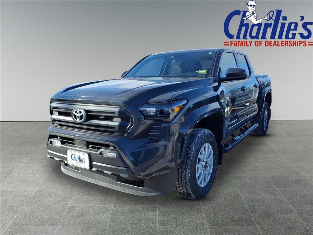 2025 Toyota Tacoma SR5 Double Cab 4WD