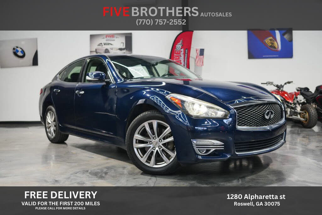 2015 INFINITI Q70 3.7 AWD