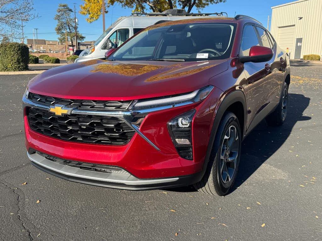 2024 Chevrolet Trax LT FWD