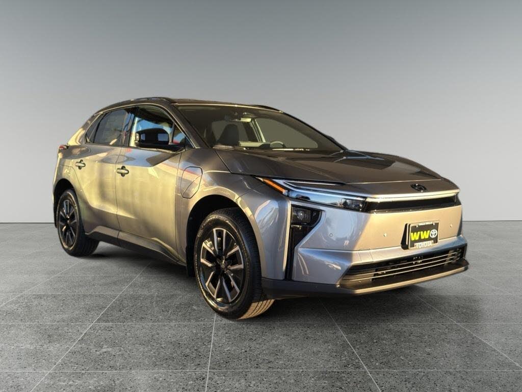 2026 Toyota bZ XLE Plus FWD