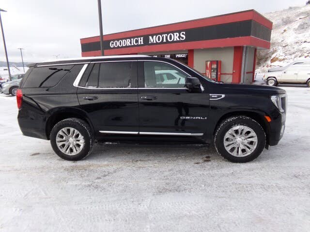 2022 GMC Yukon Denali 4WD