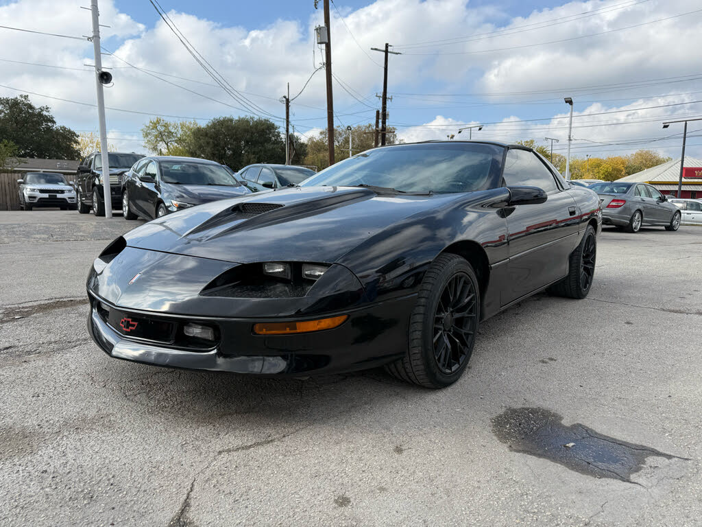 1997 Chevrolet Camaro Z28 Coupe RWD
