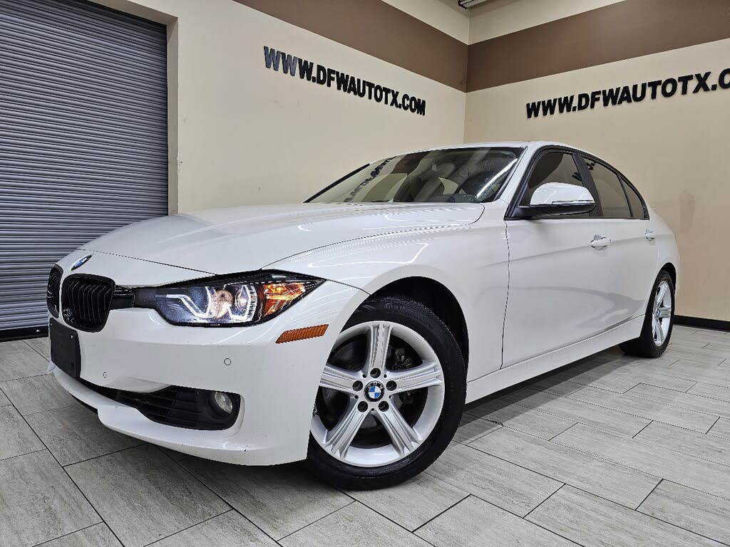 2015 BMW 3 Series 328i Sedan RWD