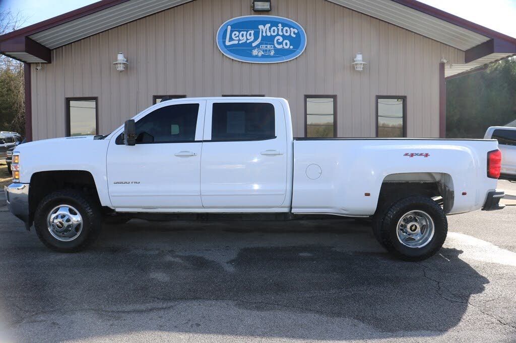 2015 Chevrolet Silverado 3500HD LT Crew Cab LB DRW 4WD