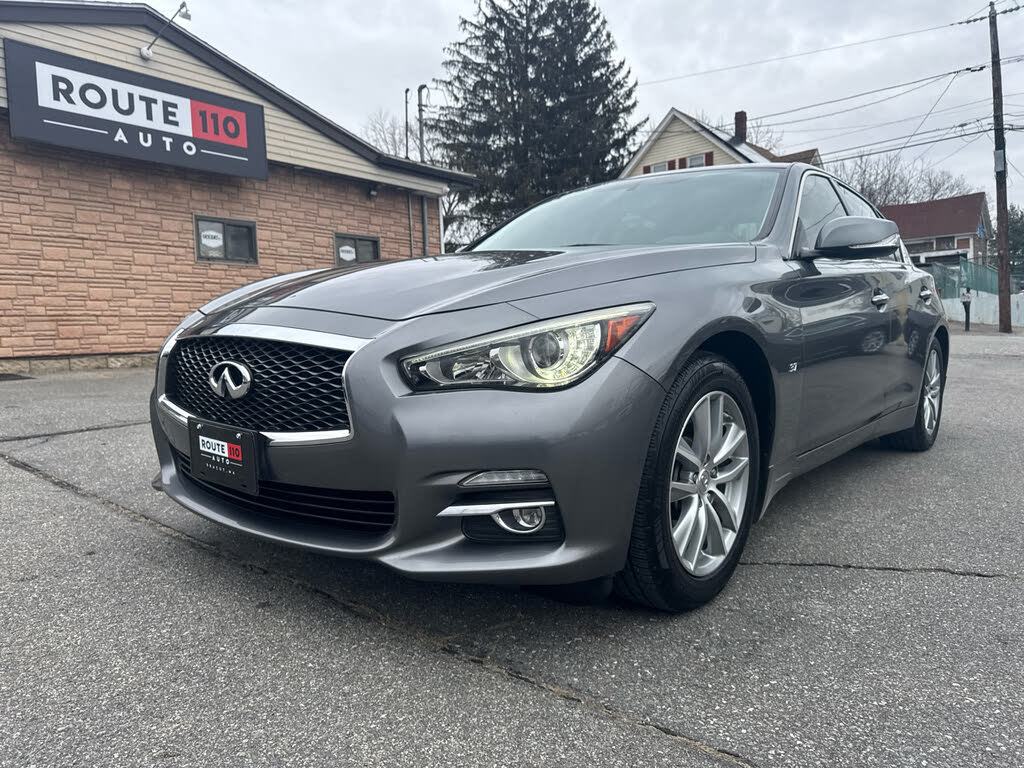 2015 INFINITI Q50 3.7 Premium AWD