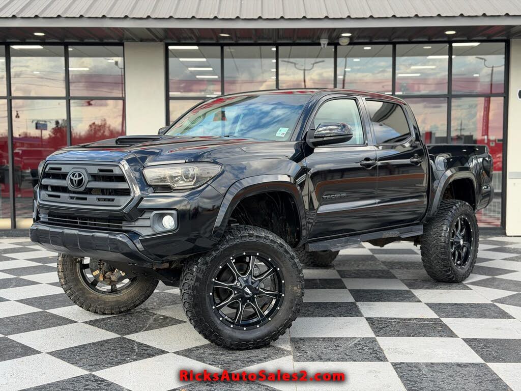 2016 Toyota Tacoma Double Cab V6 SR5 4WD