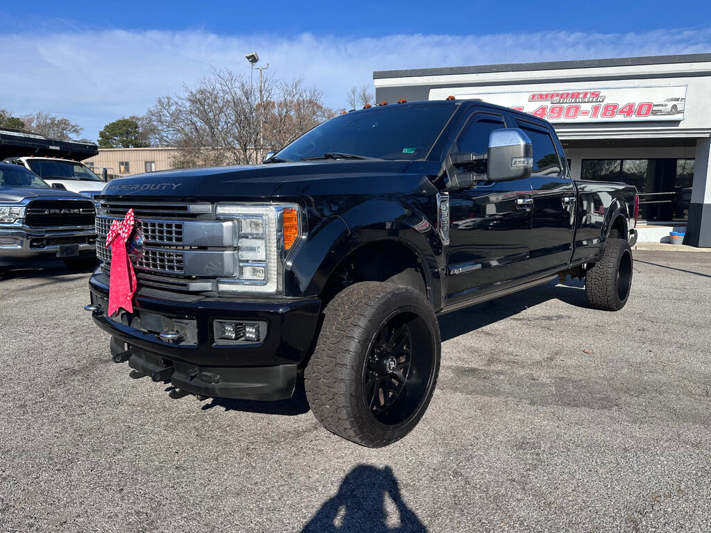2017 Ford F-350 Super Duty Platinum Crew Cab LB 4WD