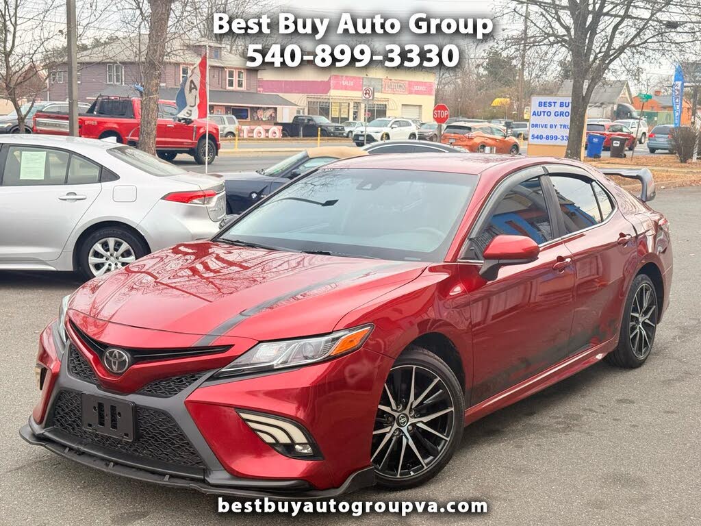 2018 Toyota Camry SE