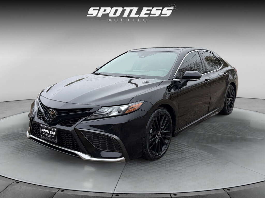 2021 Toyota Camry XSE FWD