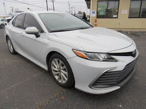 Toyota Camry LE FWD