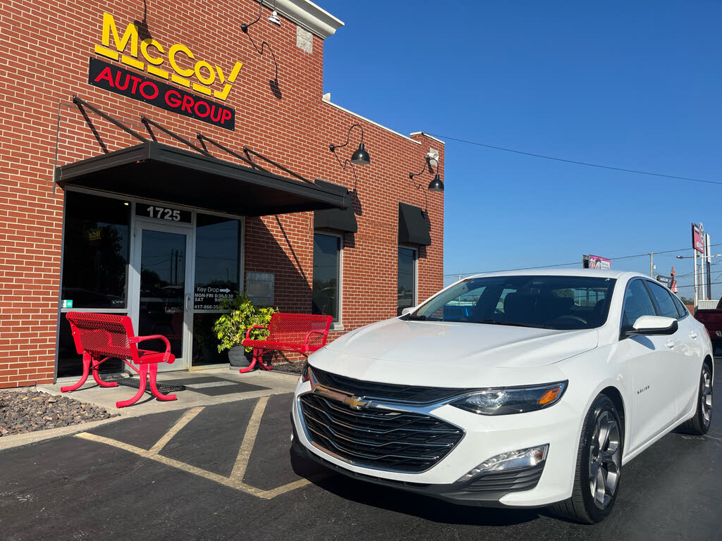 2024 Chevrolet Malibu LT with 1LT FWD
