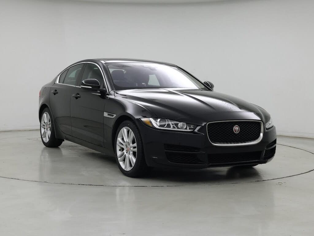 2019 Jaguar XE 25t Premium RWD