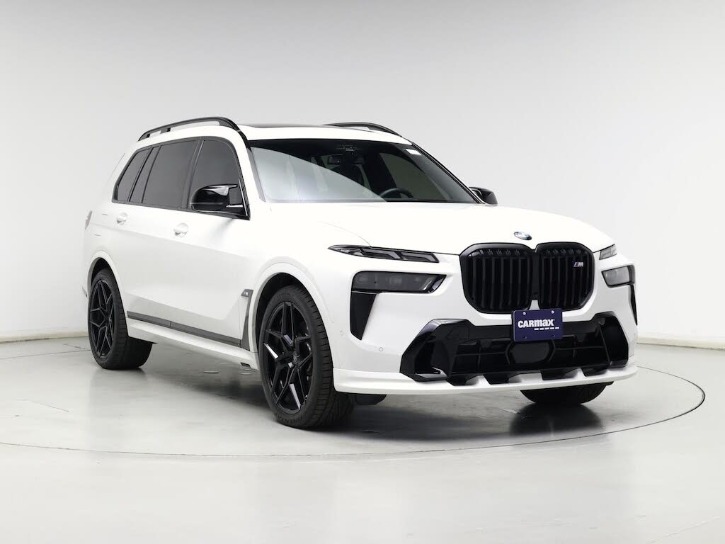 2025 BMW X7 M60i AWD