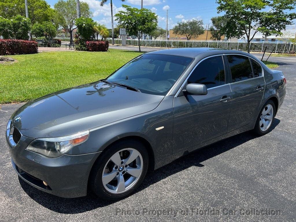 2006 BMW 5 Series 525i Sedan RWD