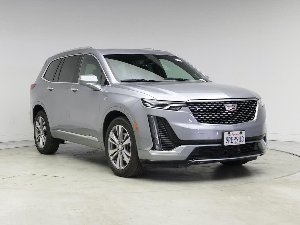 2025 Cadillac XT6 Premium Luxury FWD