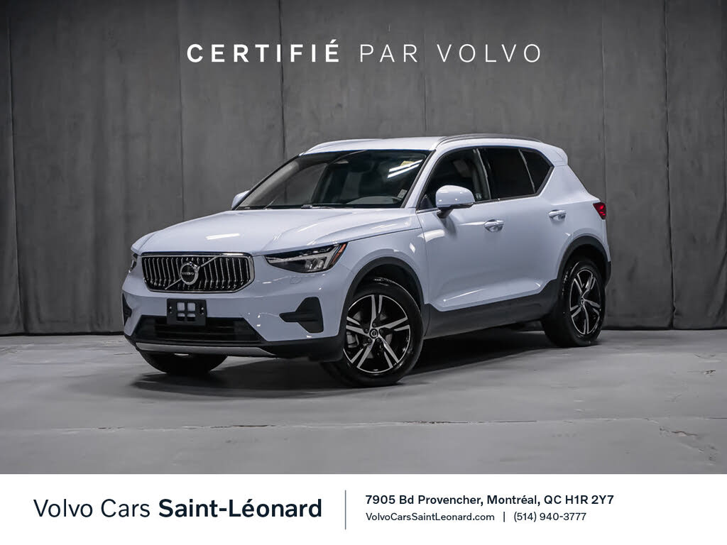 Volvo XC40 B5 Core Bright Theme AWD 2025