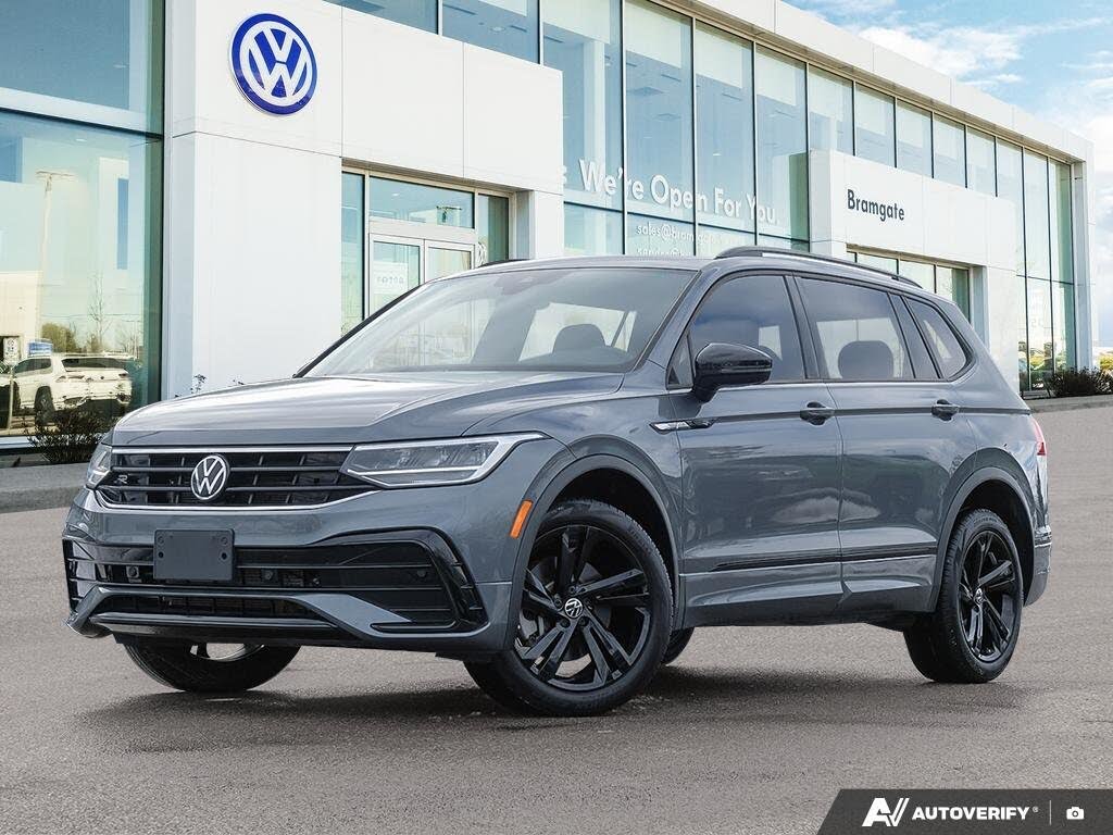 2023 Volkswagen Tiguan Comfortline R-Line Black 4Motion