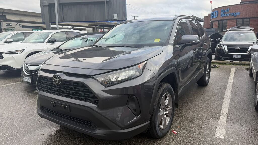 Toyota RAV4 Hybrid LE AWD 2025