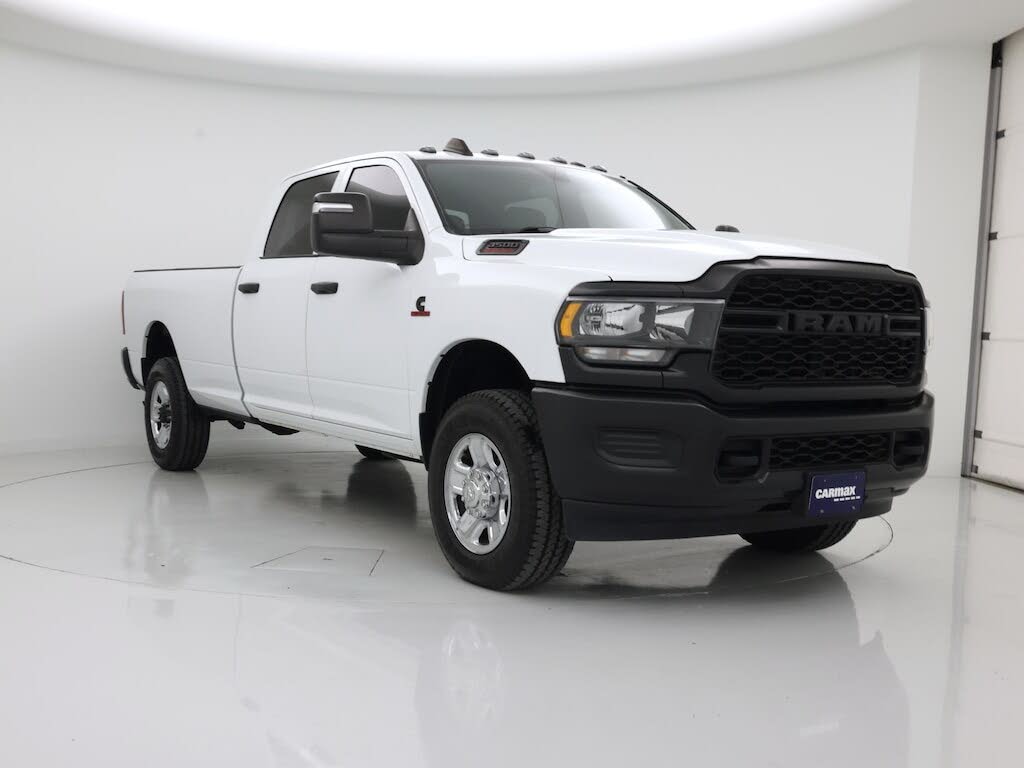 2024 RAM 3500 Tradesman Crew Cab LB 4WD