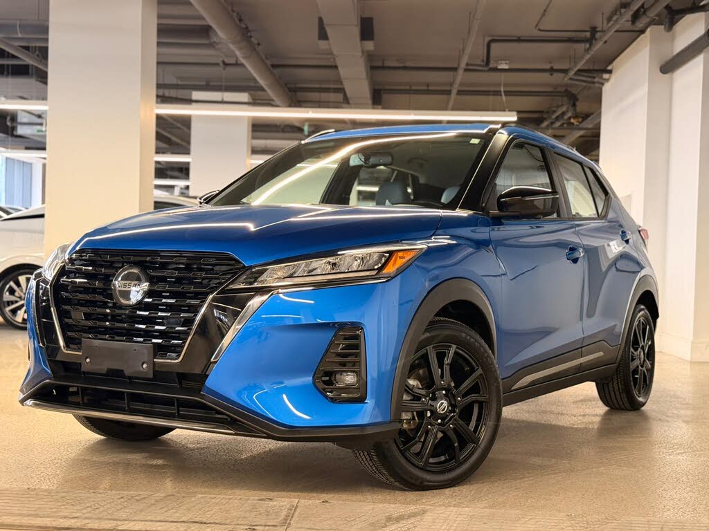 2021 Nissan Kicks SR FWD