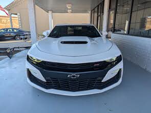 Chevrolet Camaro 2SS Coupe RWD