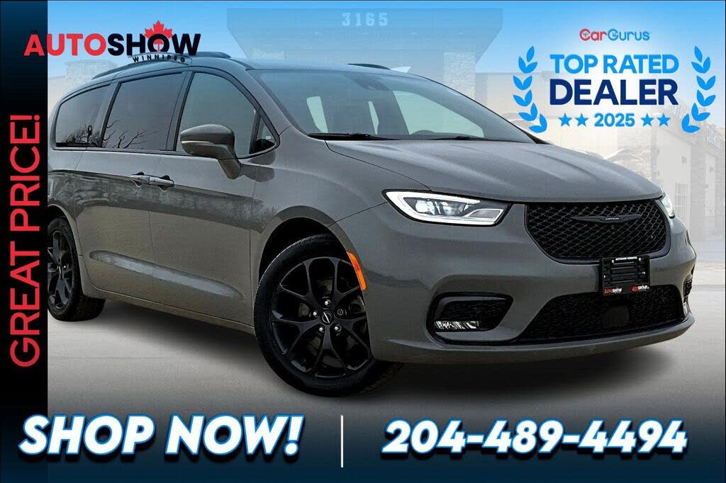 2022 Chrysler Pacifica Limited FWD