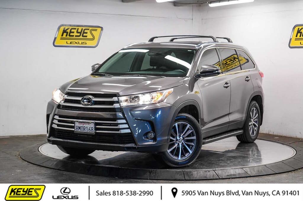 2019 Toyota Highlander XLE FWD