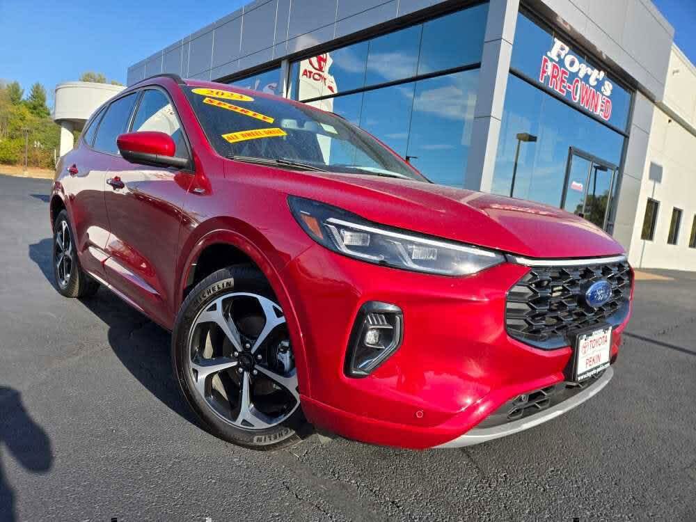 2023 Ford Escape Hybrid ST-Line Elite AWD