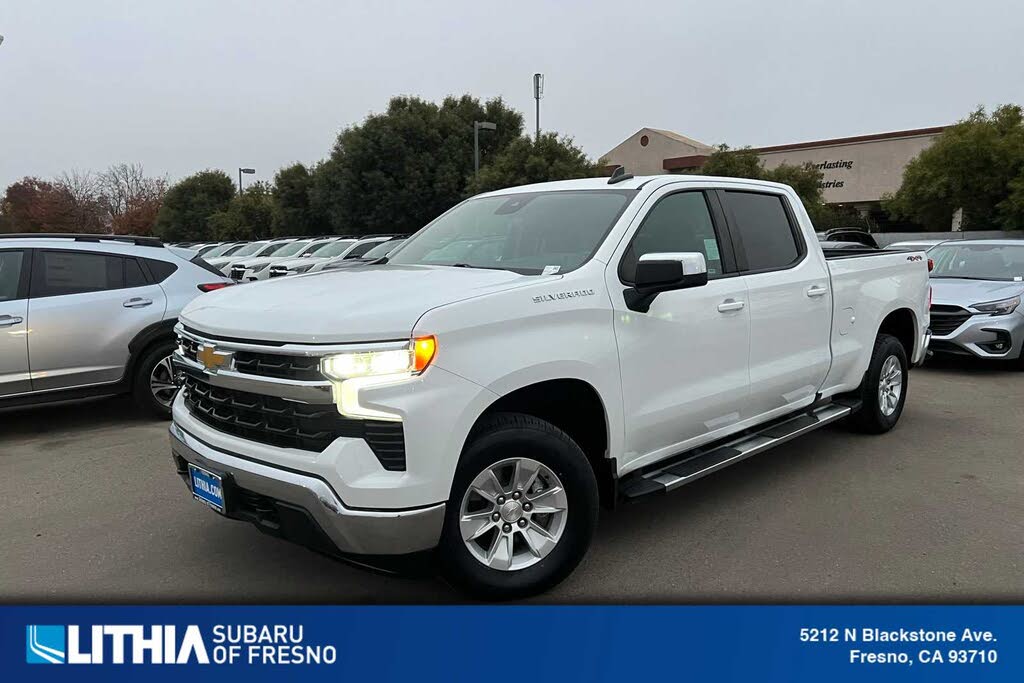 2024 Chevrolet Silverado 1500 LT Crew Cab 4WD