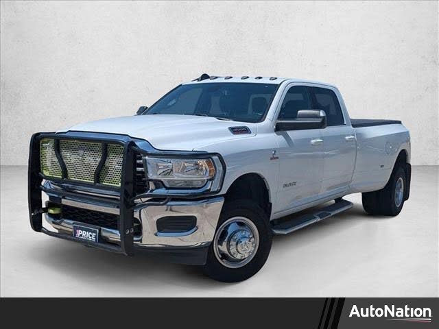 2022 RAM 3500 Big Horn Crew Cab LB DRW 4WD