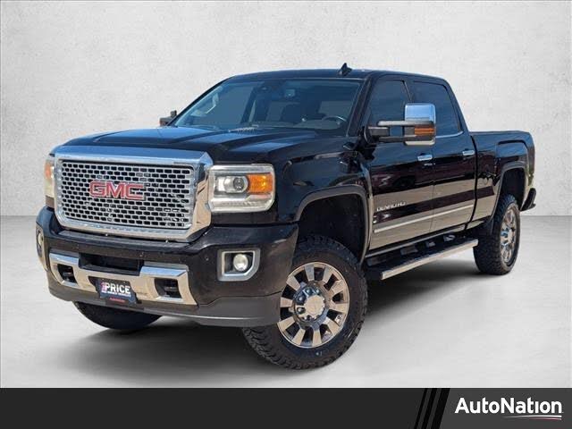 2015 GMC Sierra 2500HD Denali Crew Cab SB 4WD