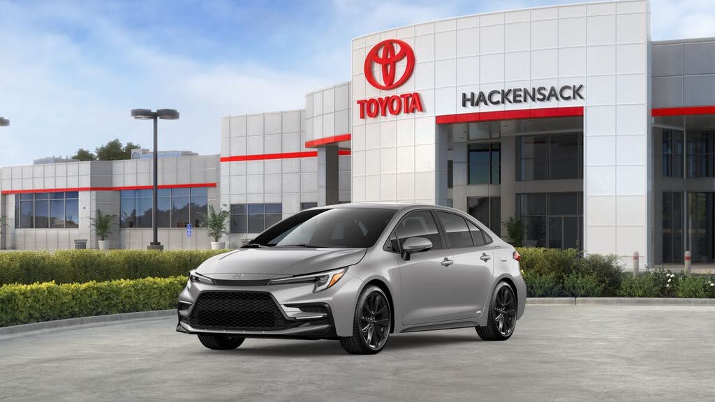 2026 Toyota Corolla Hybrid SE AWD