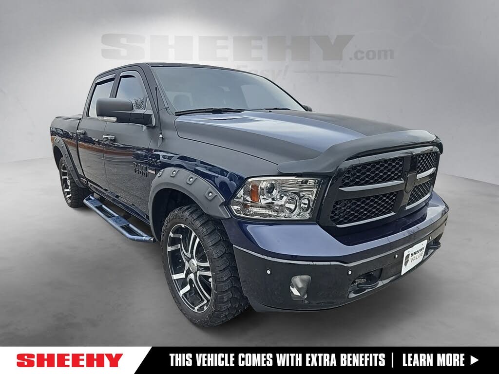2016 RAM 1500 Big Horn Crew Cab 4WD