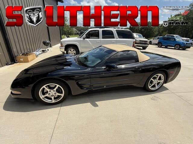 2004 Chevrolet Corvette Convertible RWD