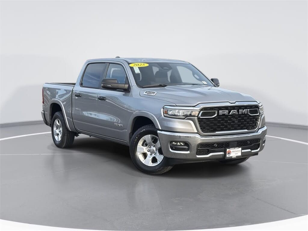 2025 RAM 1500 Big Horn Crew Cab 4WD