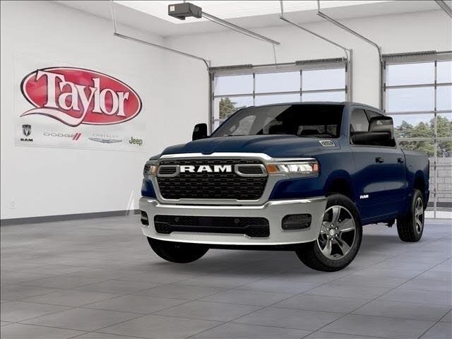 2026 RAM 1500 Tradesman Crew Cab 4WD