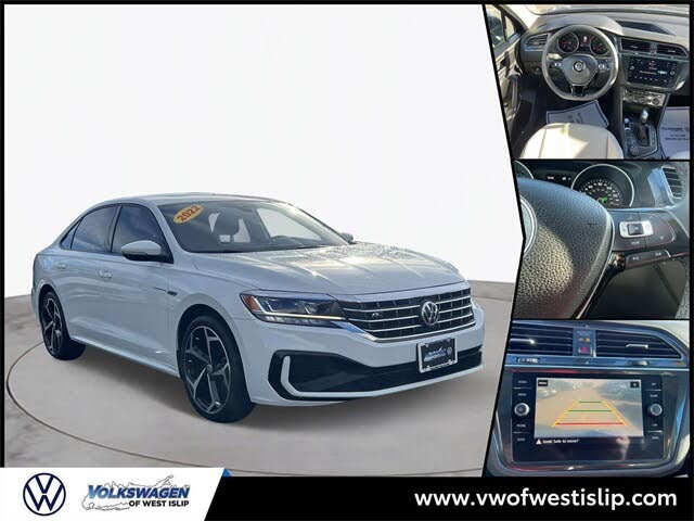 2022 Volkswagen Passat 2.0T R-Line FWD