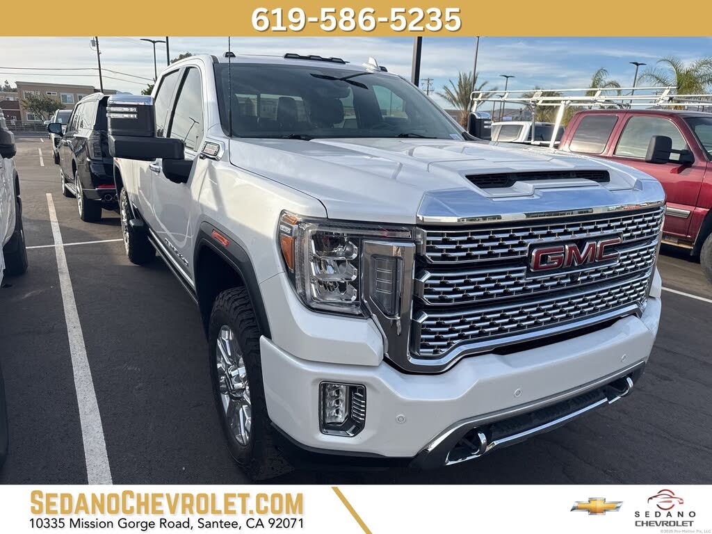 2022 GMC Sierra 2500HD Denali Crew Cab 4WD
