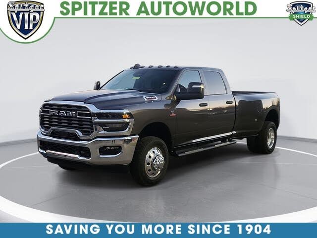 2026 RAM 3500 Tradesman Crew Cab LB DRW 4WD