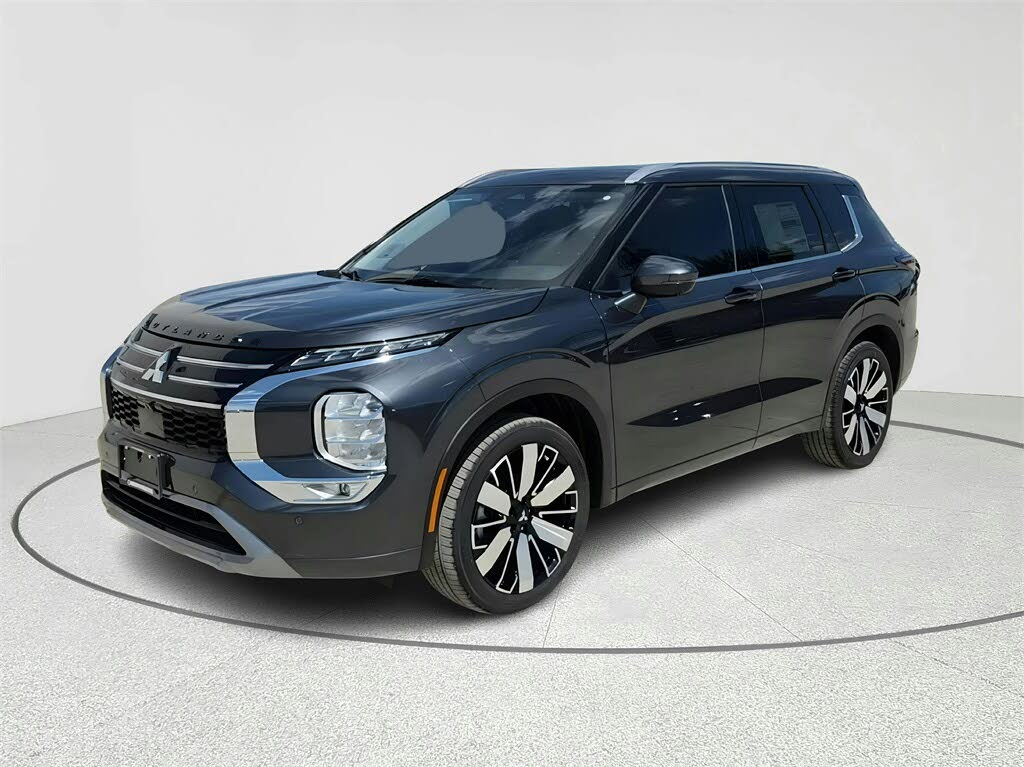 2025 Mitsubishi Outlander SEL FWD