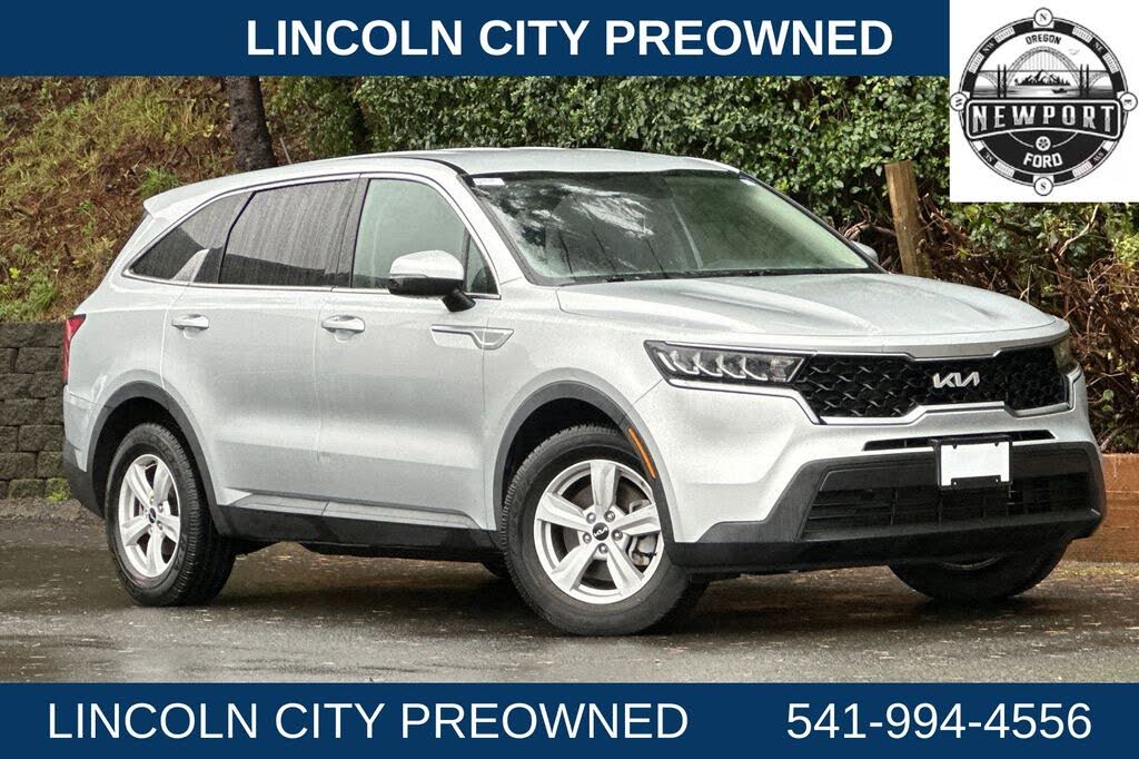 2022 Kia Sorento LX FWD