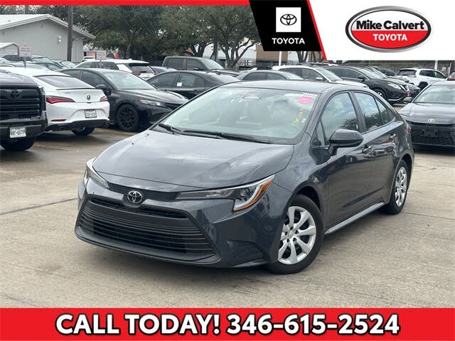 2025 Toyota Corolla LE FWD