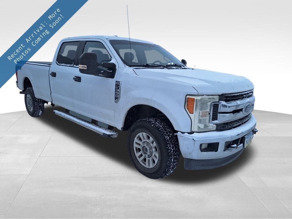 2017 Ford F-350 Super Duty Platinum Crew Cab 4WD