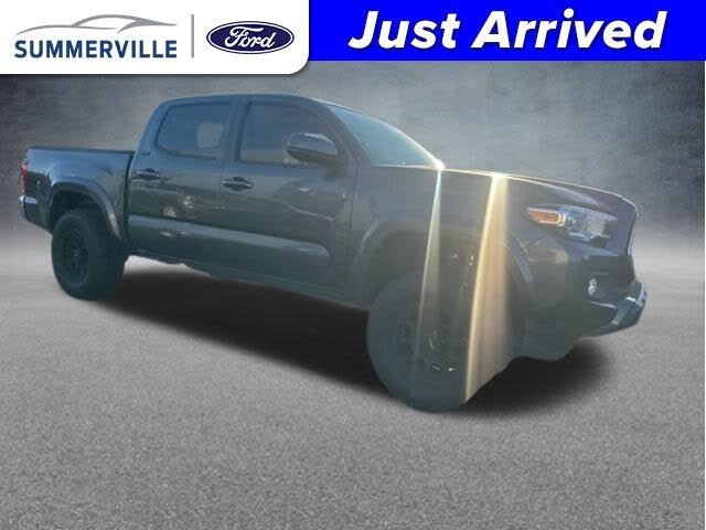 2018 Toyota Tacoma SR5 V6 Double Cab RWD
