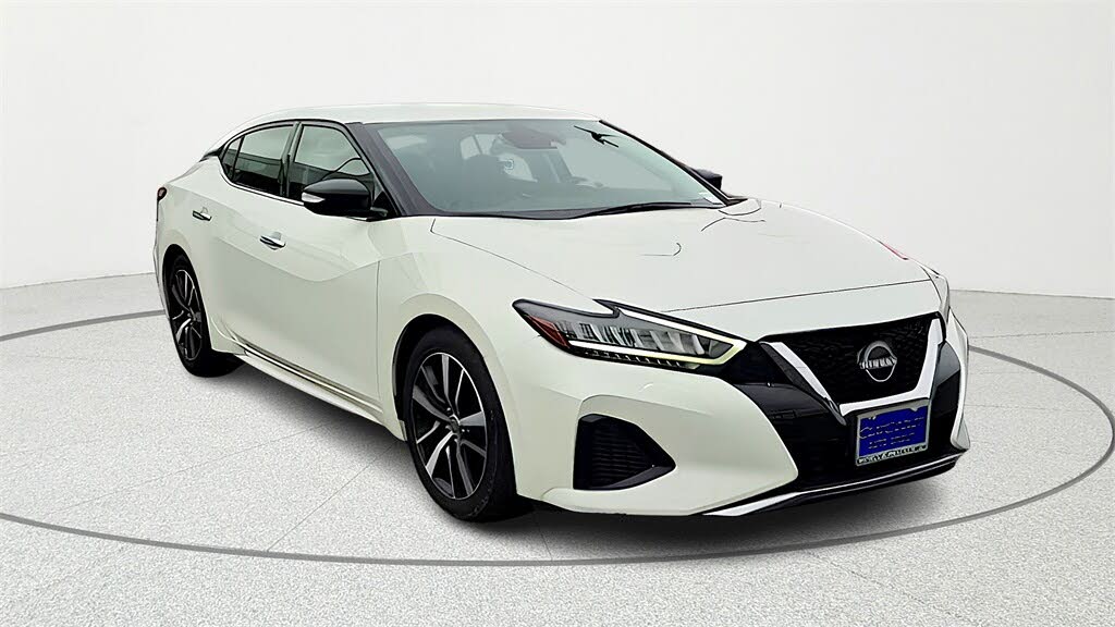 2023 Nissan Maxima SV FWD